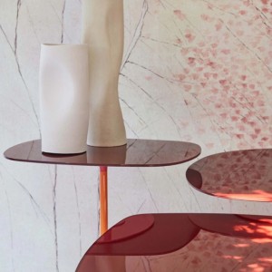 Mesa auxiliar Thierry Indoor Kartell. Mesa de centro en vidrio de color.