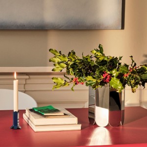 Florero Arcs Vase de Hay. Hermoso florero que brinda elegancia a tu hogar.