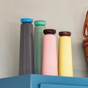 Botella Sowden de Hay. Complementos originales modernos y de alta calidad.