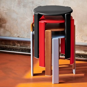 Taburete Rey de Hay de diseño clásico ideal para interiores.