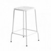 Taburete Soft Edge 85 de polipropileno de Hay para cafés y restaurantes.