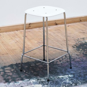 Taburete Soft Edge 85 de polipropileno de Hay para cafés y restaurantes.