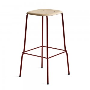 Taburete Soft Edge 80 de madera y acero de Hay para cafés y restaurantes.