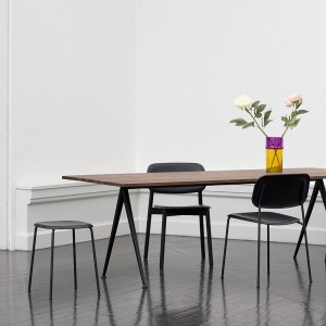 Taburete Soft Edge 75 de Hay para cafés y restaurantes.