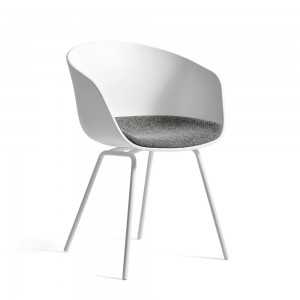 Silla AAC 26 ideal para comedores modernos y exclusivos de Hay.