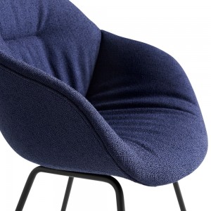 Silla AAC 127 tapizado Soft de Hay. Silla tapizada soft.
