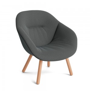 Butaca AAL 82 tapizado Soft de Hay para interiores, estilo nórdico y asiento tapizado.