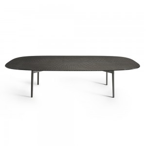 Mesa con cantos redondeados Coral Beach de Fiam. Mesas de vidrio para comedor y salón.