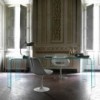 Mesa rectangular Ragno de Fiam. Mesas modernas de cristal para comedor.