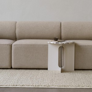 Mesa auxiliar Androgyne Acero de de Audo Copenhagen. Mesas modernas.
