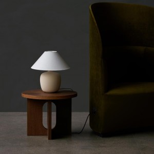 Mesa auxiliar Androgyne Madera de Audo Copenhagen. Mesas modernas.