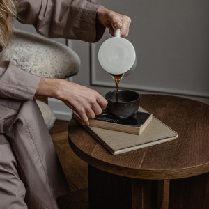 Mesa auxiliar Androgyne Madera de Audo Copenhagen. Mesas modernas.
