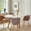 Mesa de madera moderna Copenhague CPH25 Round de HAY.