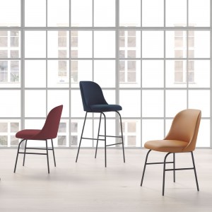 Taburete bar de diseño Aleta para espacios públicos de diseño Viccarbe.