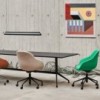 Mesa rectangular AAT 10 de madera y aluminio de Hay. Muebles de diseño.