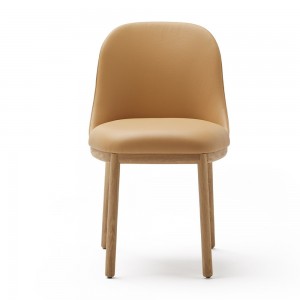 Silla Aleta base madera de Viccarbe.