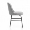 Silla con base metálica de diseño Aleta para espacios públicos de Viccarbe.