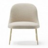 Butaca base metálica de diseño Aleta para espacios privados de Viccarbe.