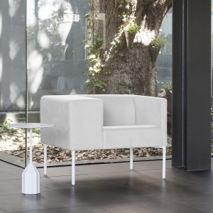 Butaca Brix de Viccarbe. Muebles de diseño moderno tapizado para interiores.