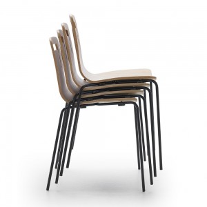 Silla Klip de Viccarbe. Mobilario de diseño moderno para contract.