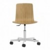 Silla Klip de Viccarbe. Mobilario de diseño moderno para contract. Con ruedas