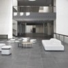 Pouf Season de Viccarbe. Diseño cuadrado moderno ideal para contract. 