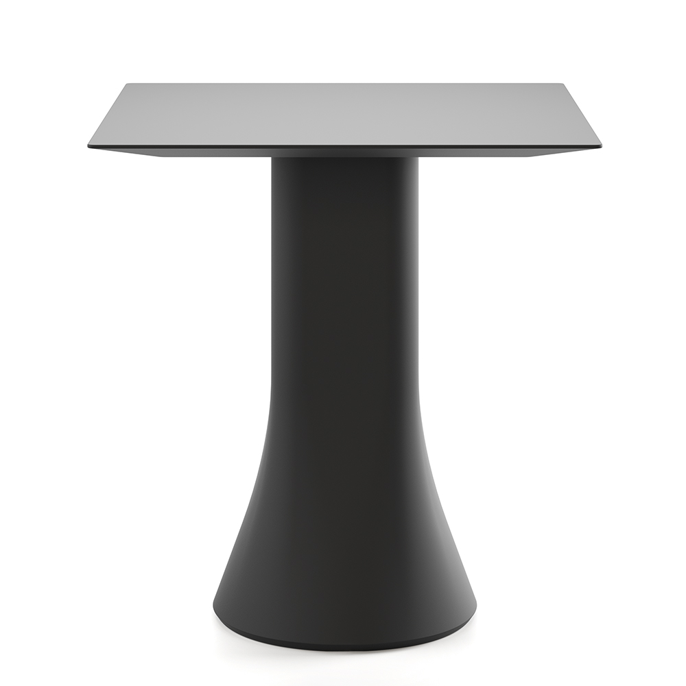 Mesa Cambio cuadrada Viccarbe. Mobilario de diseño moderno para interiores.
