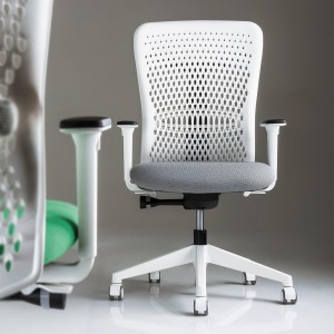 Silla operativa SmartBack PK4 de Luxy. Sillas de oficina. Sillas de diseño.