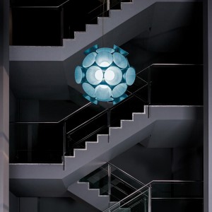 Lámpara suspensión Dandelion de LZF. Lámparas moderna en forma de flor.