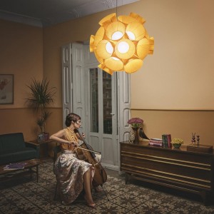 Lámpara suspensión Dandelion de LZF. Lámparas moderna en forma de flor.
