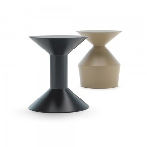 Mesa auxiliar Shape de Viccarbe. Mobilario para contract e interiores.