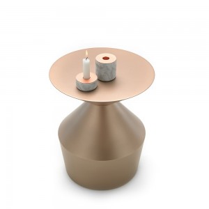 Mesa auxiliar Shape de Viccarbe. Mobilario para contract e interiores.