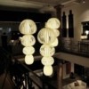 Lámpara suspensión Totem 4 de Luzifer. Una luz cuya forma y espíritu se reflejan en culturas de todo el mundo.