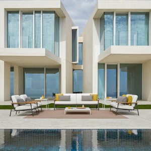 Sofá City de Point. Muebles de exterior jardín terraza.