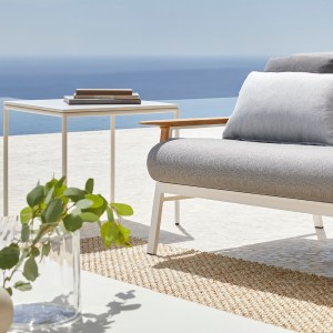 Mesa rincón City de Point. Muebles de exterior jardín terraza.
