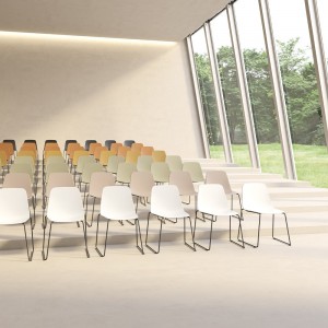 Silla Maarten plástico con base de acero. Mobilario ideal para interiores.