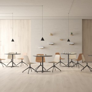 Silla Maarten plástico. Mobilario moderno ideal para interiores. Estructura ligera