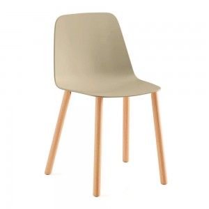 Silla Maarten plástico. Mobilario de diseño moderno ideal para interiores.