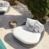 Mesa auxiliar tejida Heritage de Point. Muebles de exterior jardín terraza.