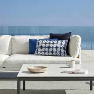 Sofá Long Island de Point. Muebles de exterior jardín terraza.