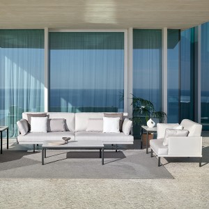Mesa rincón Long Island de Point. Muebles de exterior jardín terraza.