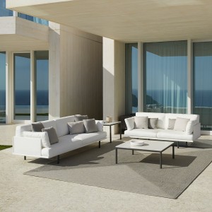 Mesa rincón Long Island de Point. Muebles de exterior jardín terraza.