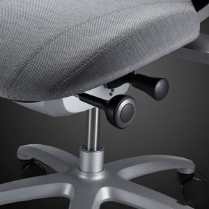 Silla Mereo 300 Plata de RH Sillas. Sillas oficina. Sillas con ruedas.