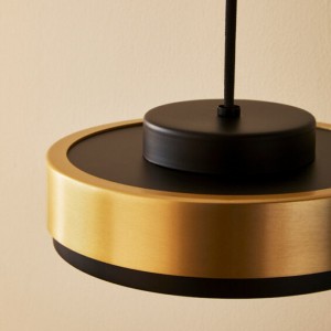 Aplique Discus Contardi con un diseño único, moderno y elegante.