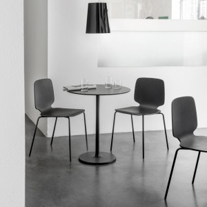 Silla Babila 2710/2720 de Pedrali. Sillas de diseño. Sillas para comedor o contract.