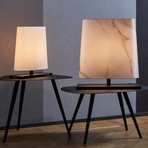 Lámpara sobremesa Ovale Contardi con diseño moderno, elegante y llleno de lujo.