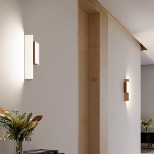 Aplique Stick doble Contardi con diseño moderno, elegante y llleno de lujo.