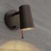 Aplique Up Contardi  con diseño moderno, elegante y llleno de lujo.