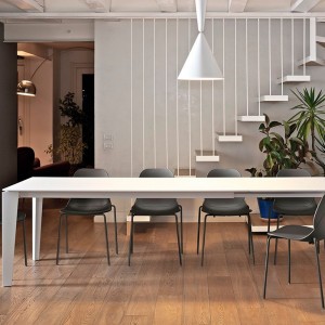Mesa Cruz Extensible Melamina de Bontempi. Muebles modernos italianos. Mesas modernas.