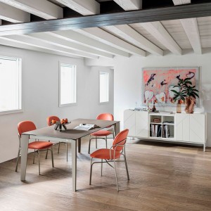 Mesa Cruz Cerámica o Mármol de Bontempi. Muebles modernos de diseño italiano.